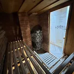 Farm stay шовкова косиця *