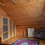 Farm stay шовкова косиця