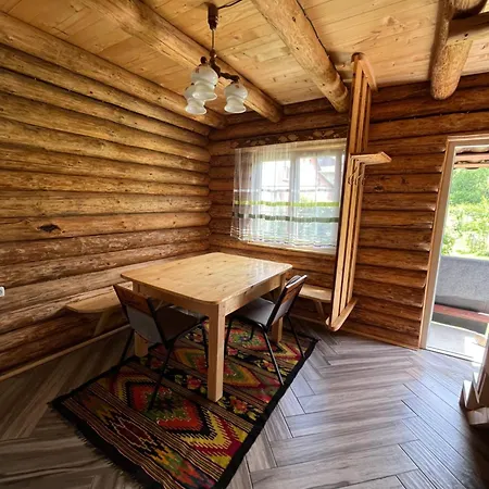 Farm stay шовкова косиця