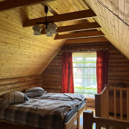 Farm stay шовкова косиця *